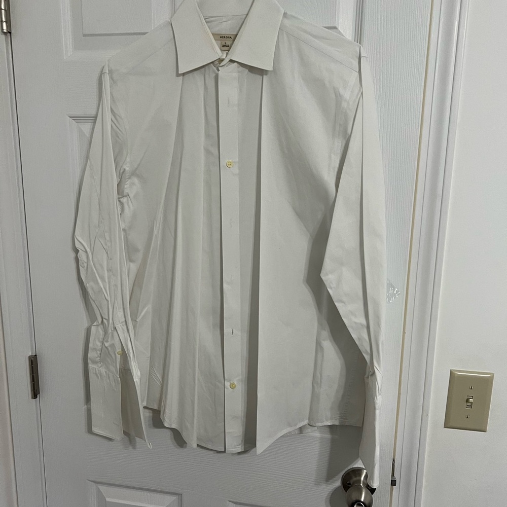 Marona Large button down white long sleeve dress shirt cufflink cuffs